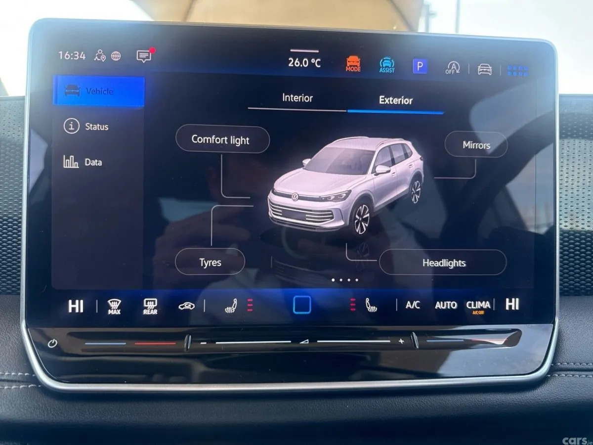 Volkswagen Tiguan SUV, Diesel, 2024, Blue