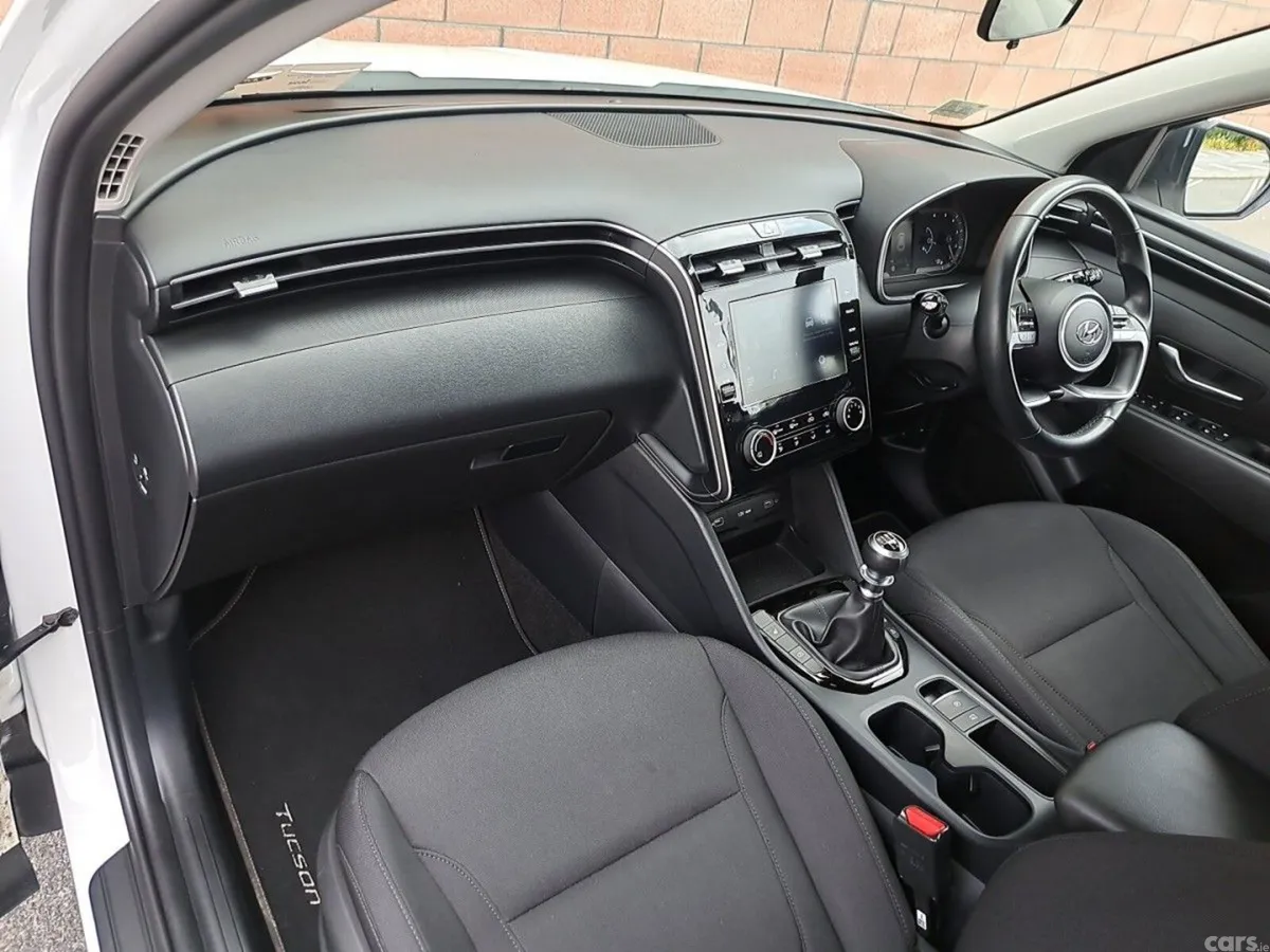 Hyundai Tucson SUV, Diesel, 2023, White
