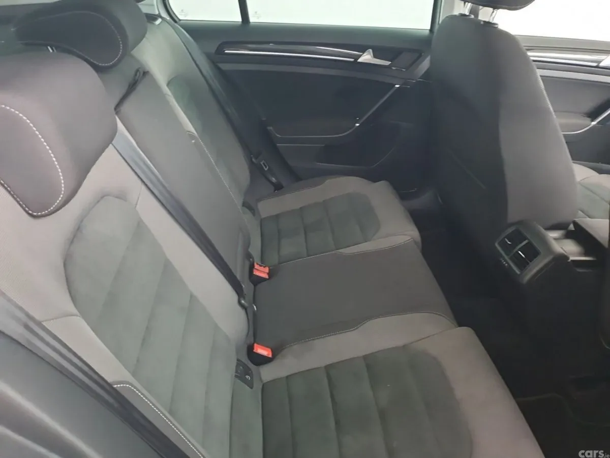 Volkswagen Golf Hatchback, Petrol, 2019, Grey