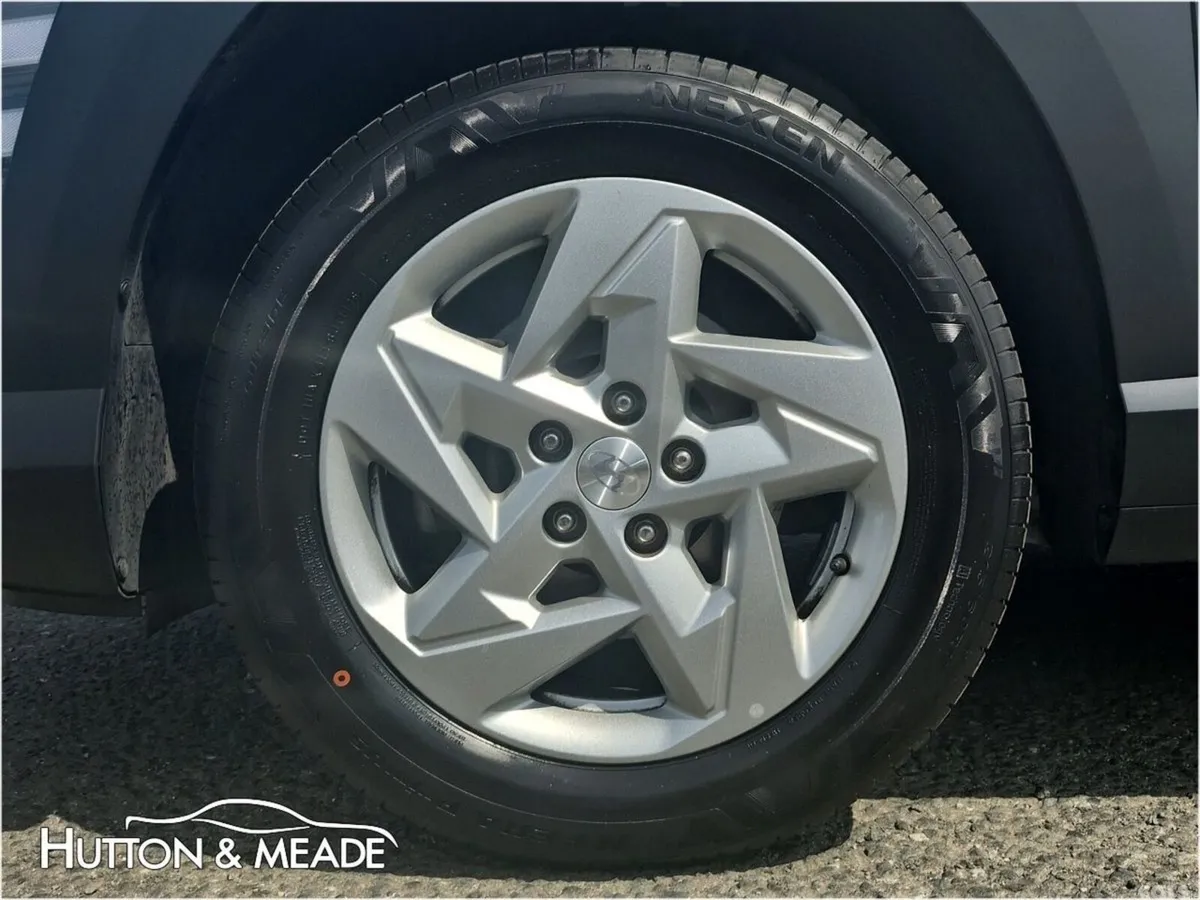 Hyundai KONA SUV, Petrol, 2024, White
