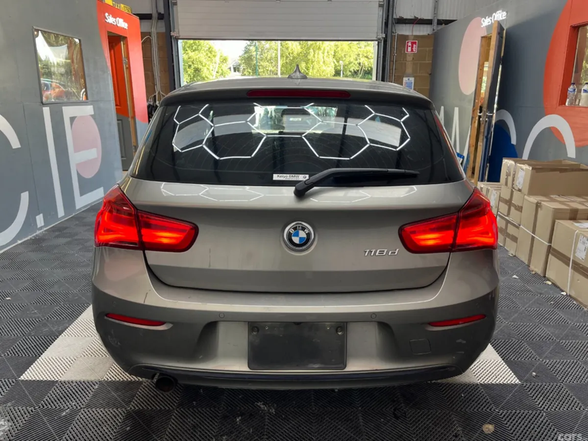 BMW 1-Series Hatchback, Diesel, 2016, Grey