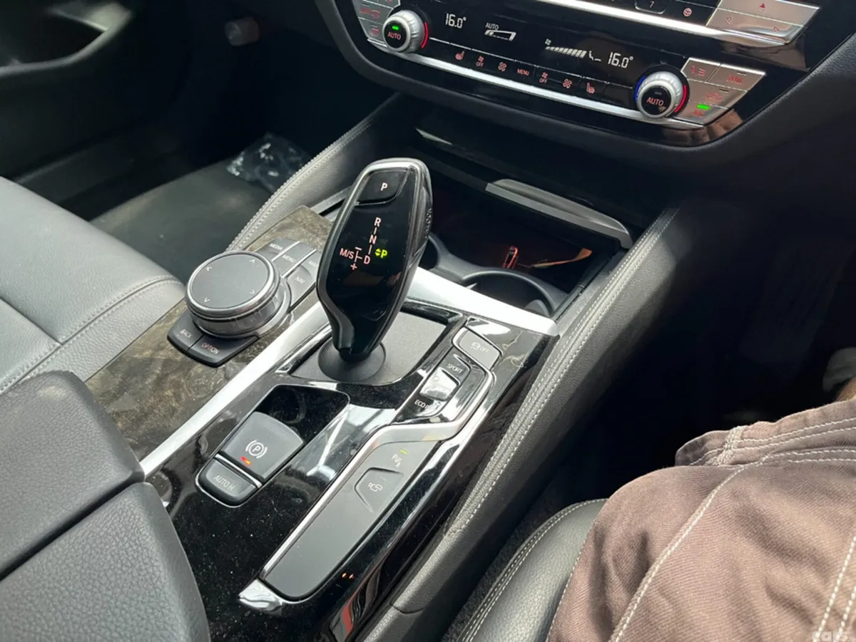 BMW 5-Series Saloon, Diesel, 2019, White