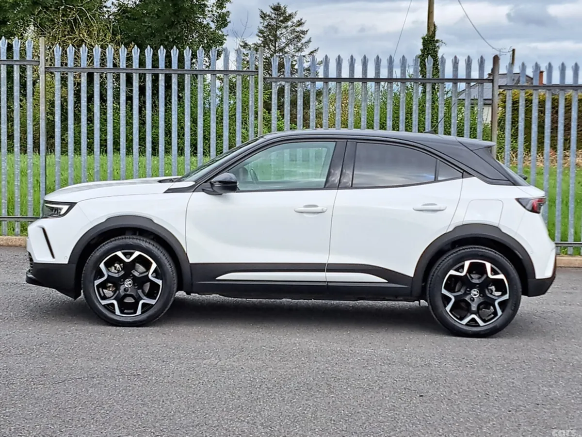 Opel Mokka Hatchback, Electric, 2023, White