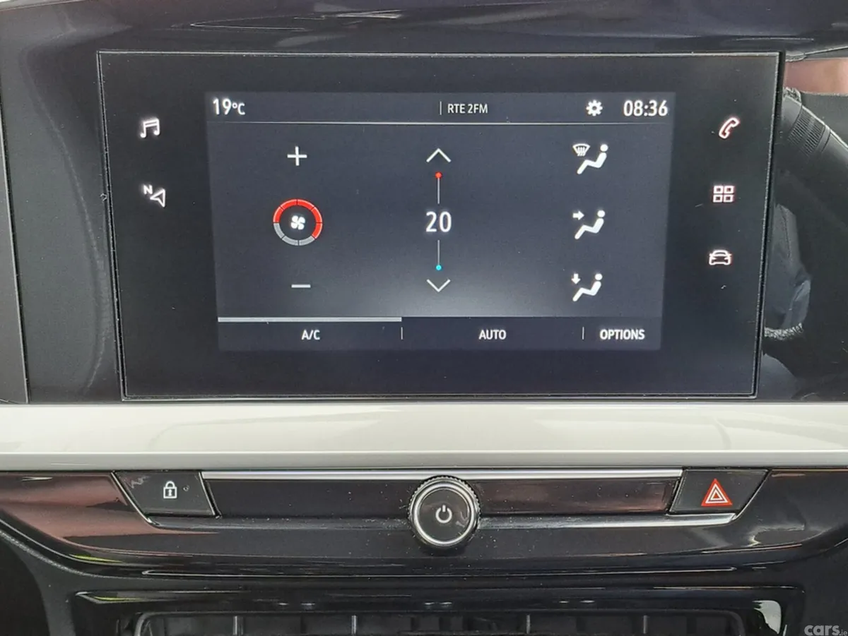 Opel Mokka SUV, Petrol, 2024, Grey