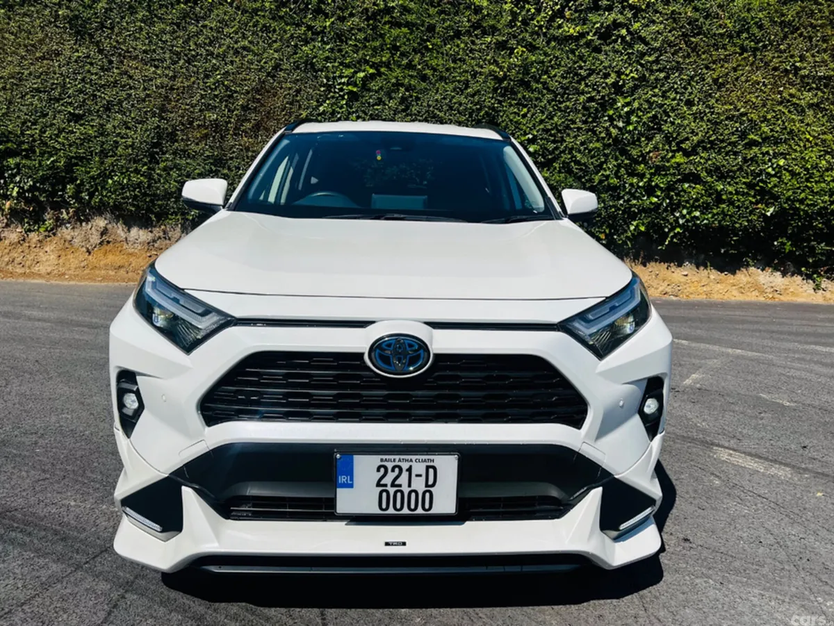 Toyota RAV4 SUV, Petrol Hybrid, 2022, White