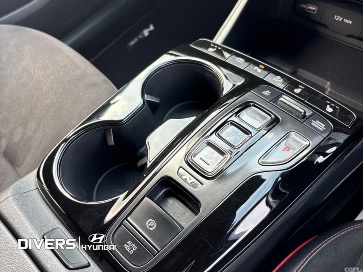 Hyundai Tucson MPV, Petrol Plug-in Hybrid, 2023, Grey