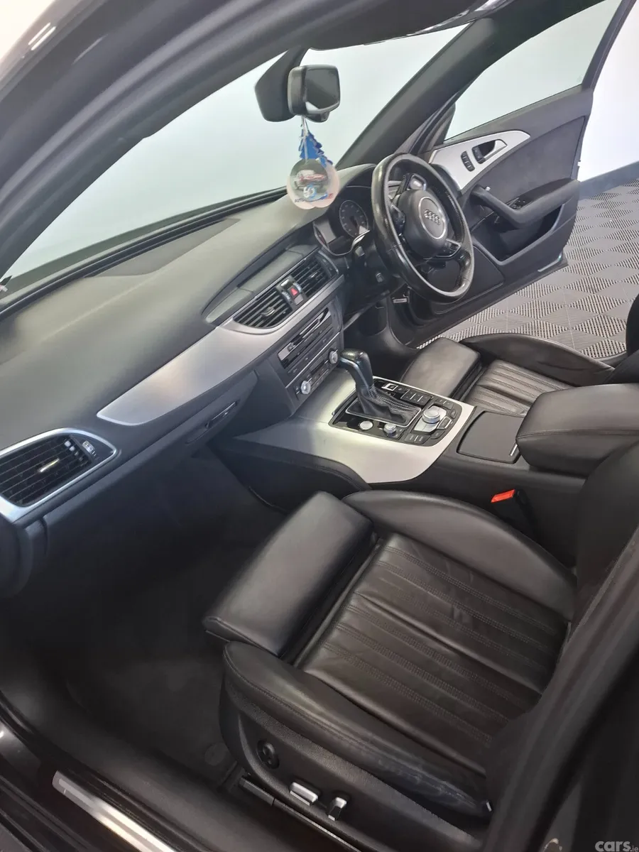 Audi A6 Saloon, Diesel, 2017, Grey