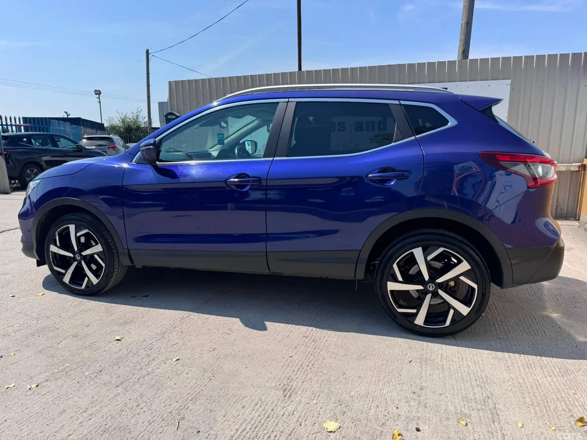 Nissan Qashqai Hatchback, Diesel, 2018, Blue