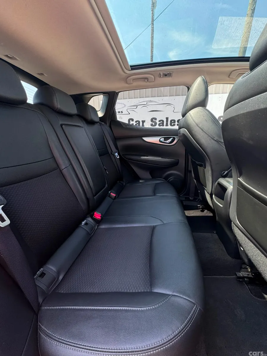 Nissan Qashqai Hatchback, Diesel, 2018, Blue