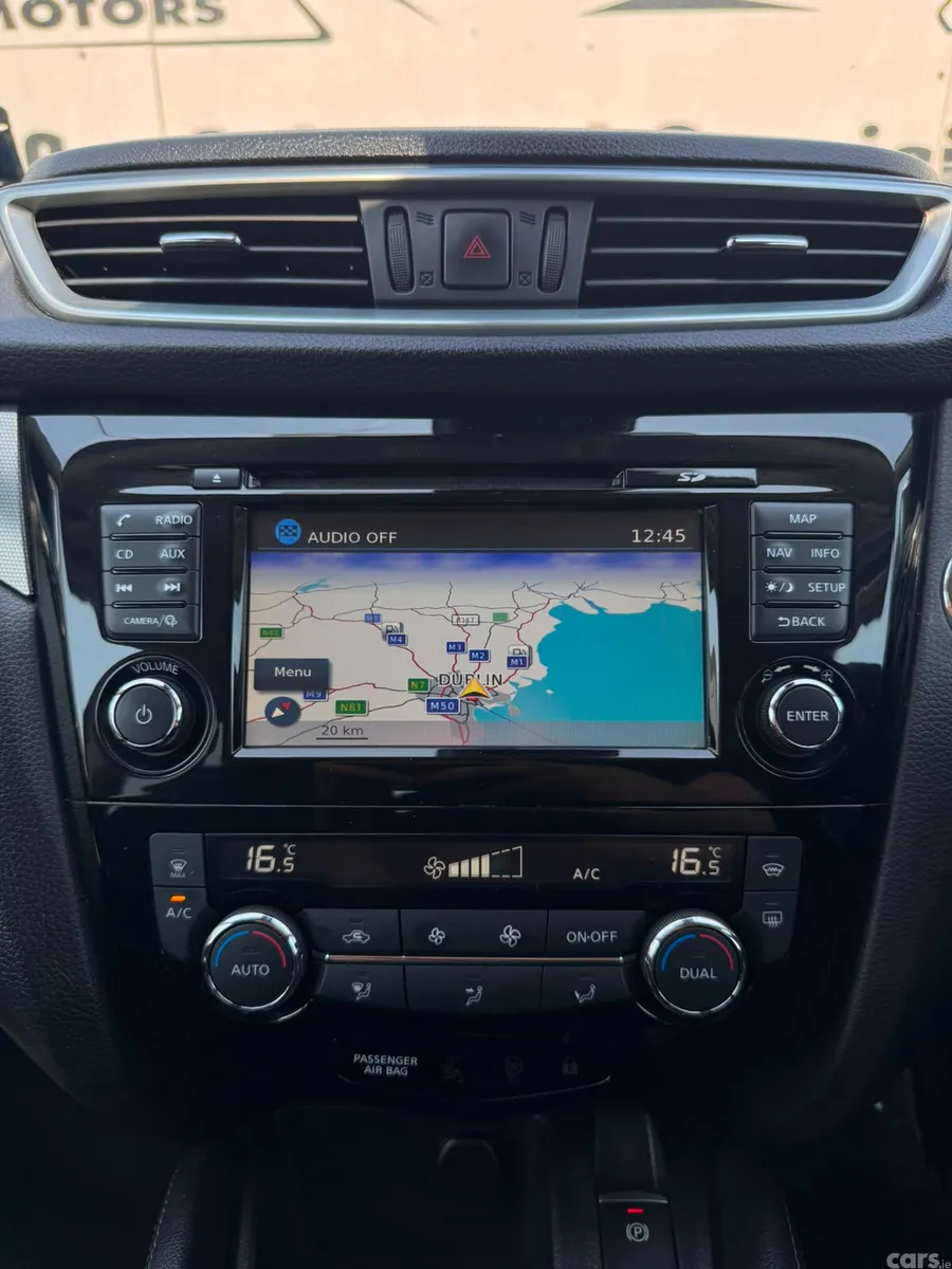 Nissan Qashqai Hatchback, Diesel, 2018, Blue