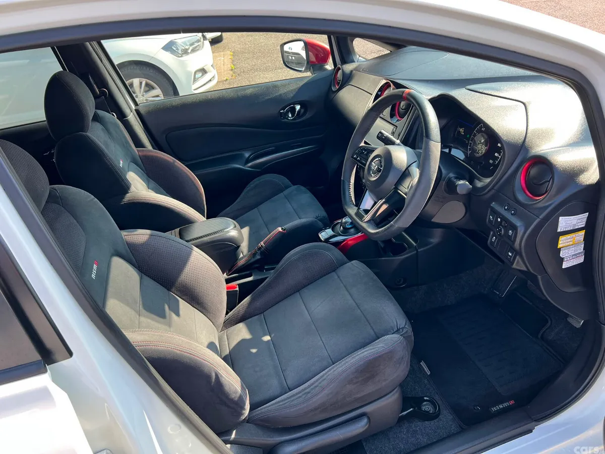 Nissan Note Hatchback, Petrol, 2017, White