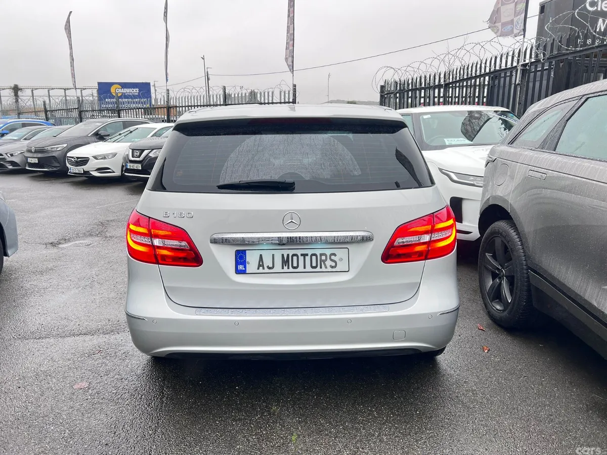 Mercedes-Benz B-Class Hatchback, Petrol, 2013, Silver