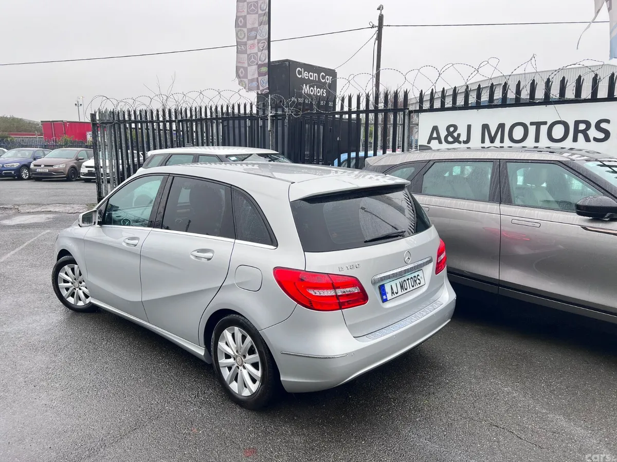 Mercedes-Benz B-Class Hatchback, Petrol, 2013, Silver