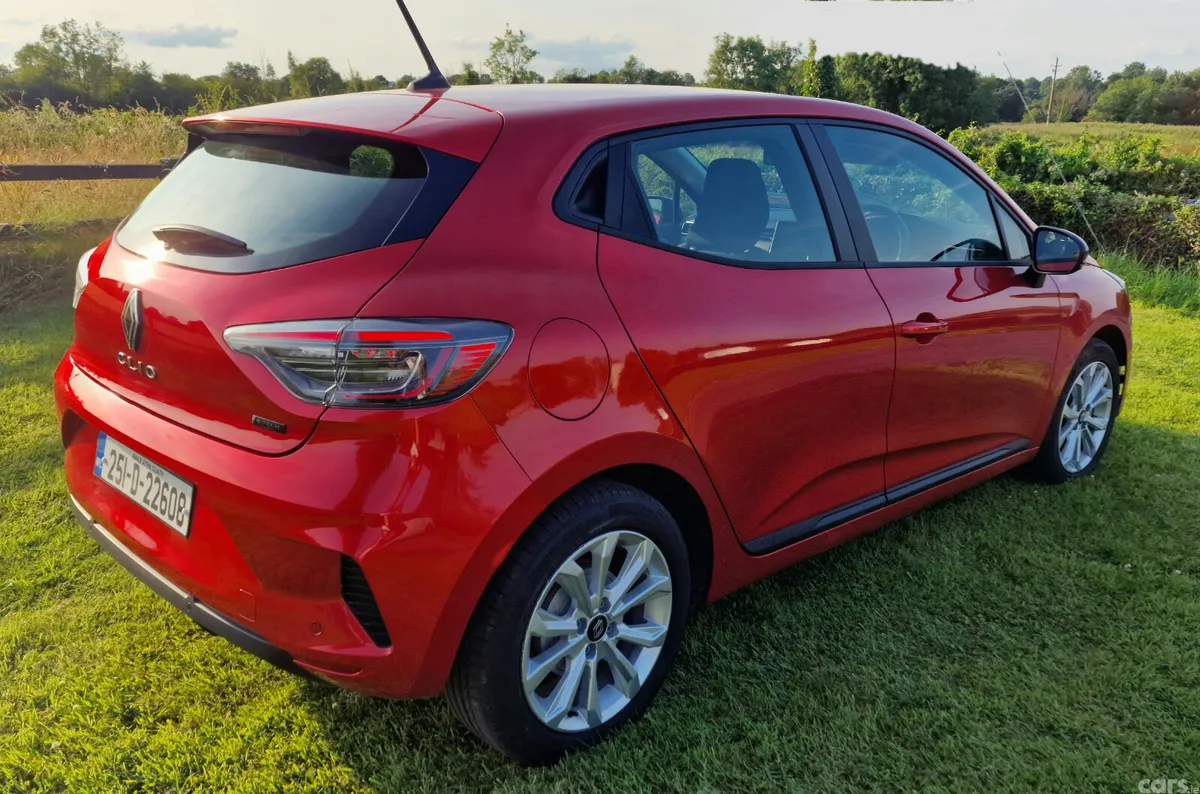 Renault Clio Hatchback, Petrol Hybrid, 2025, Red