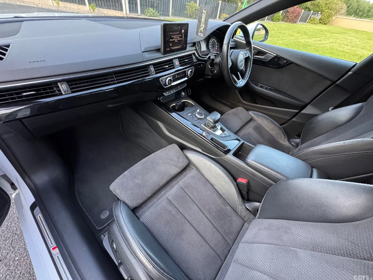 Audi A5 Hatchback, Diesel, 2017, White
