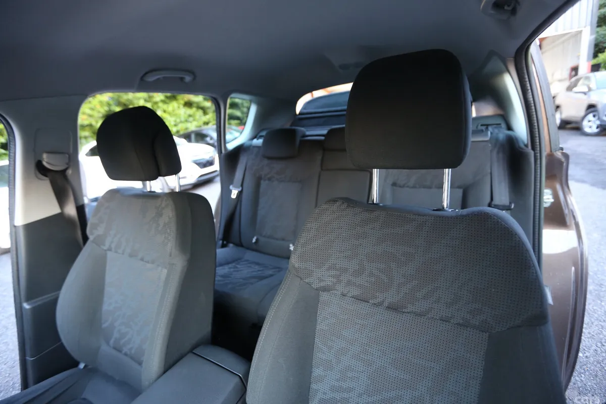 Peugeot 3008 MPV, Diesel, 2013, Brown
