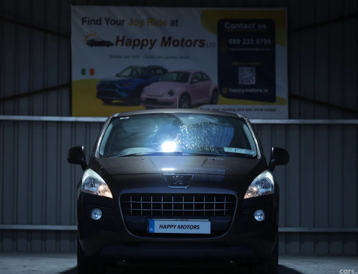 Peugeot 3008 MPV, Diesel, 2013, Brown