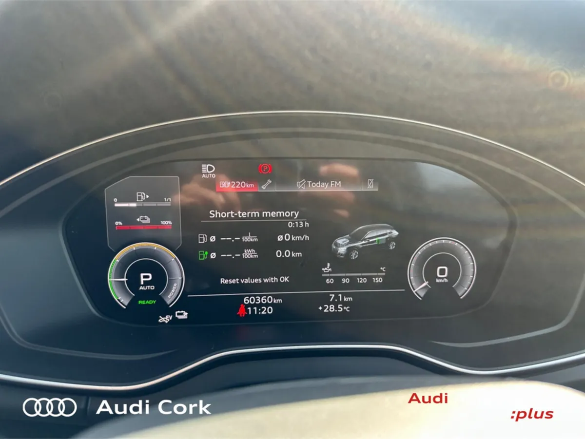 Audi Q5 SUV, Petrol Plug-in Hybrid, 2023, Grey