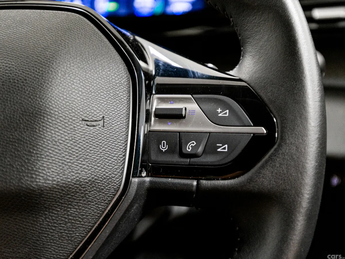Peugeot 308 Estate, Petrol Plug-in Hybrid, 2024, Black