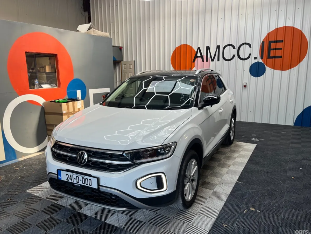 Volkswagen T-Roc SUV, Diesel, 2024, White
