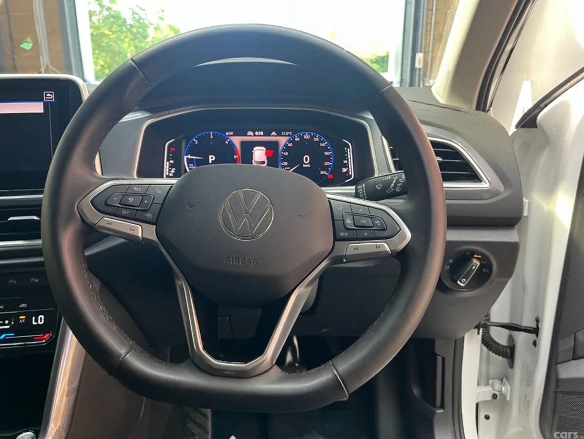 Volkswagen T-Roc SUV, Diesel, 2024, White