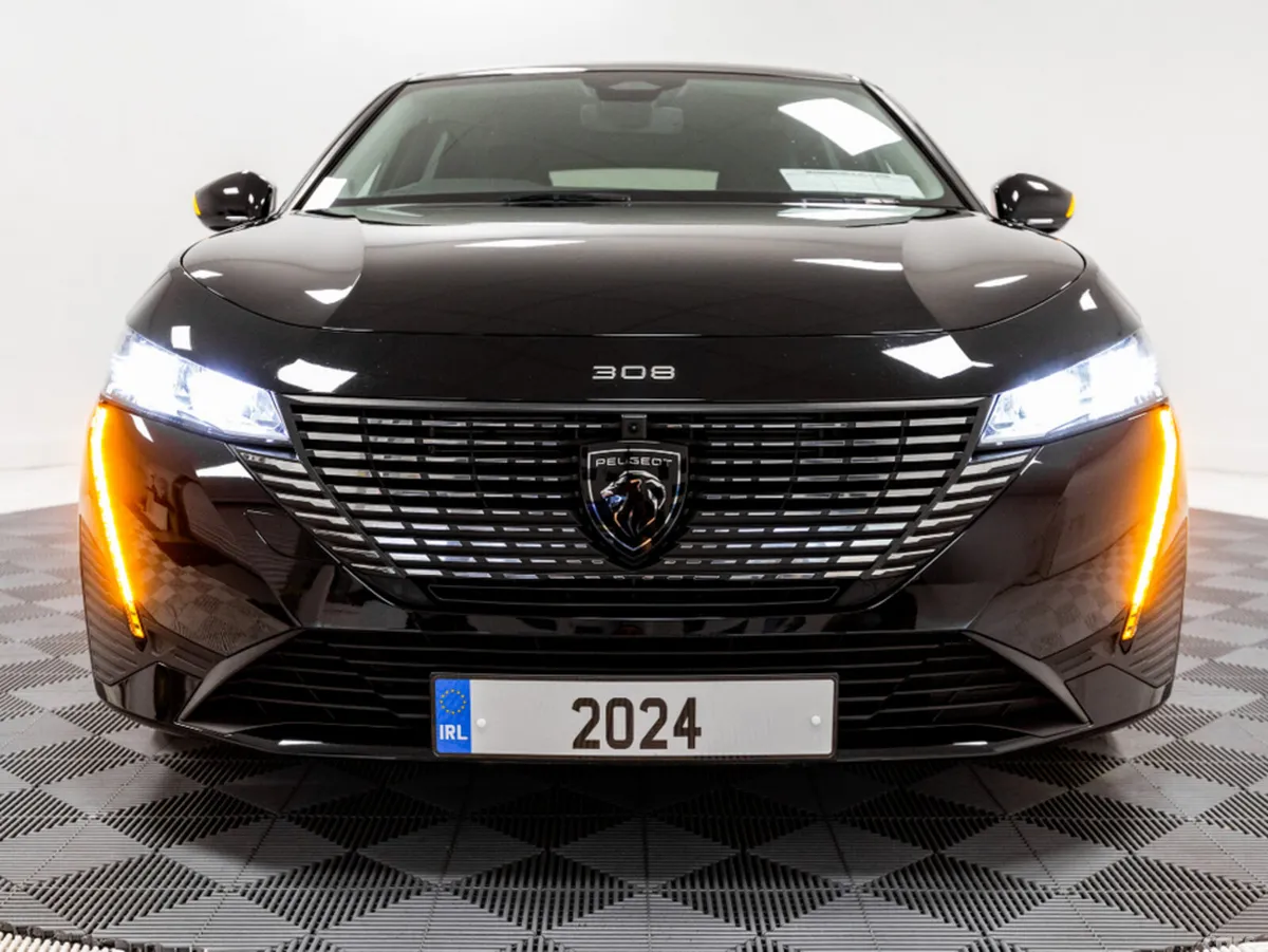Peugeot 308 Estate, Petrol Plug-in Hybrid, 2024, Black