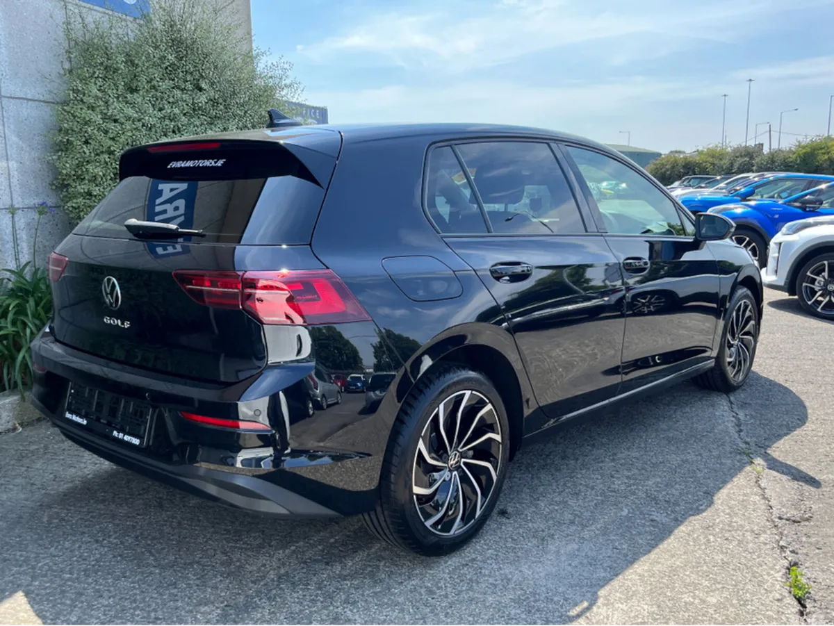 Volkswagen Golf Hatchback, Diesel, 2023, Black