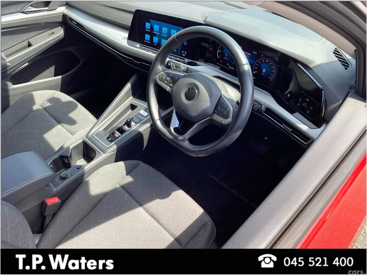 Volkswagen Golf Hatchback, Diesel, 2023, Red