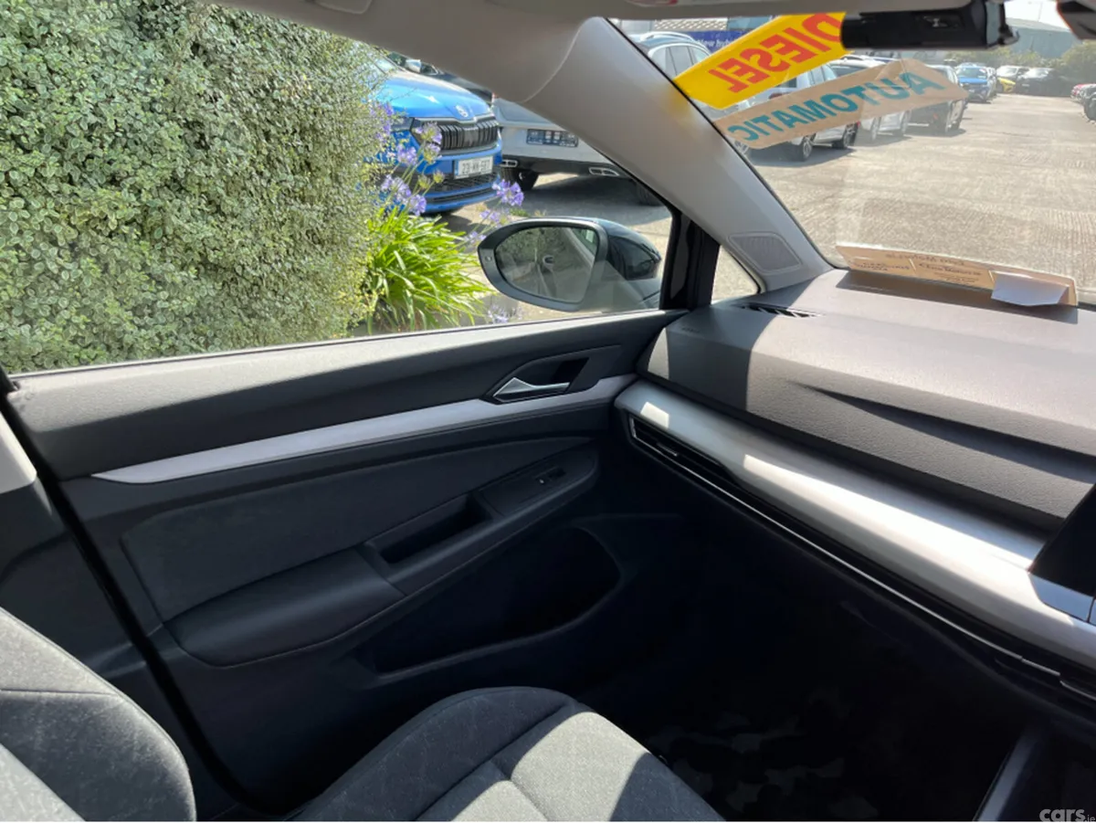 Volkswagen Golf Hatchback, Diesel, 2023, Black