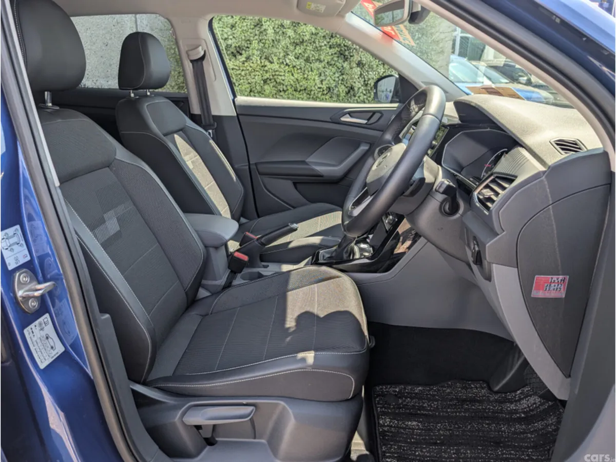Volkswagen T-Cross SUV, Petrol, 2020, Blue