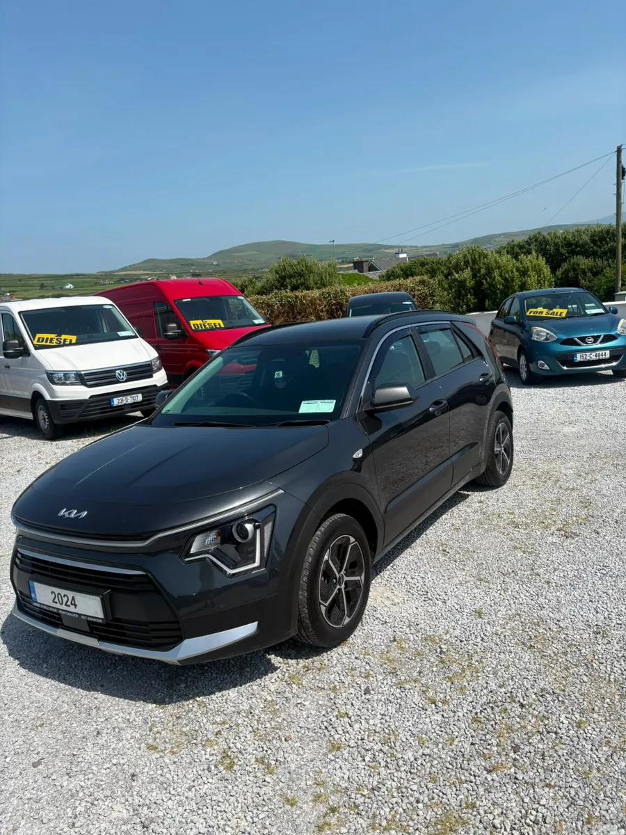 Kia Niro SUV, Petrol Hybrid, 2024, Grey