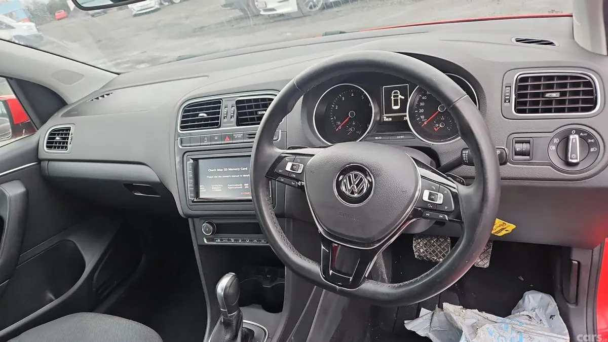 Volkswagen Polo Hatchback, Petrol, 2015, Red