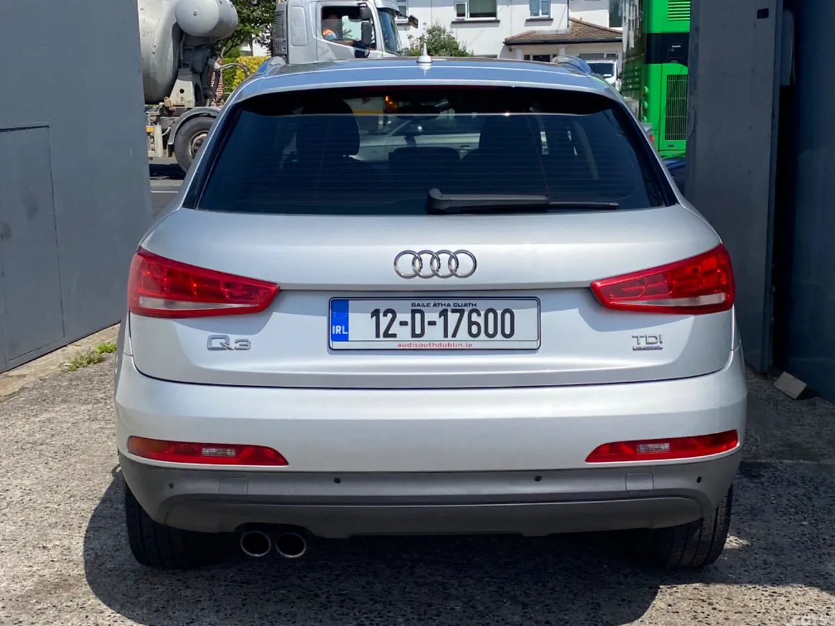 Audi Q3 SUV, Diesel, 2012, Silver