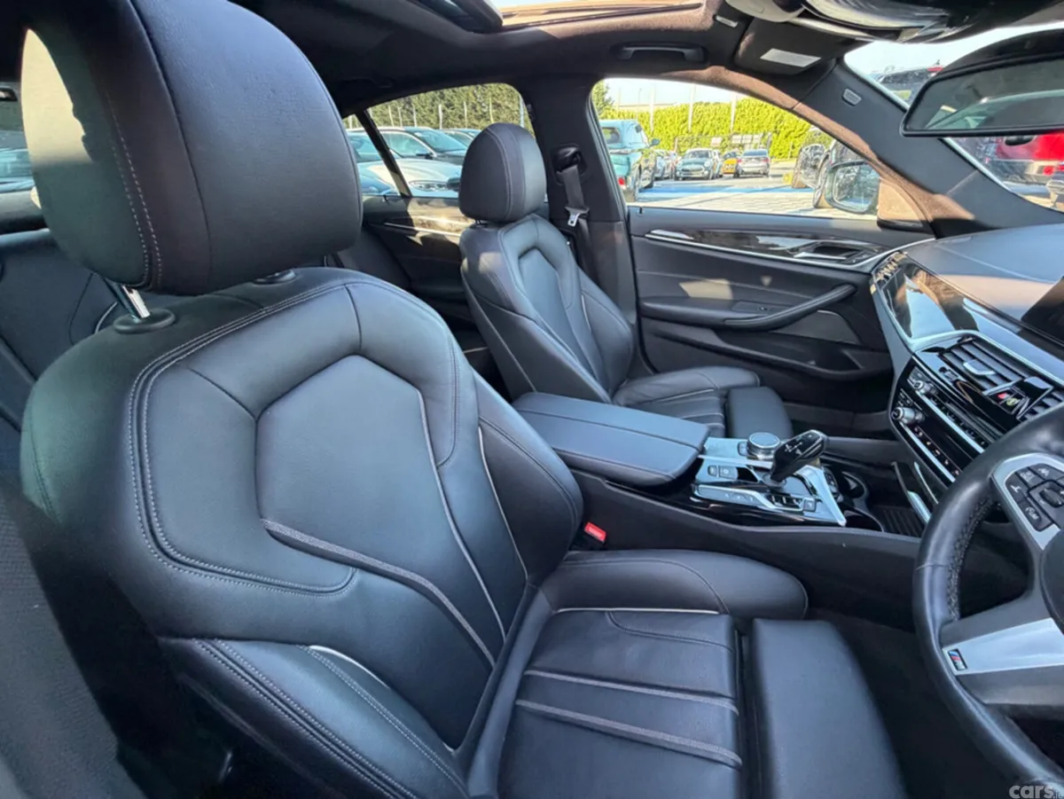 BMW 5-Series Saloon, Petrol Plug-in Hybrid, 2018, White