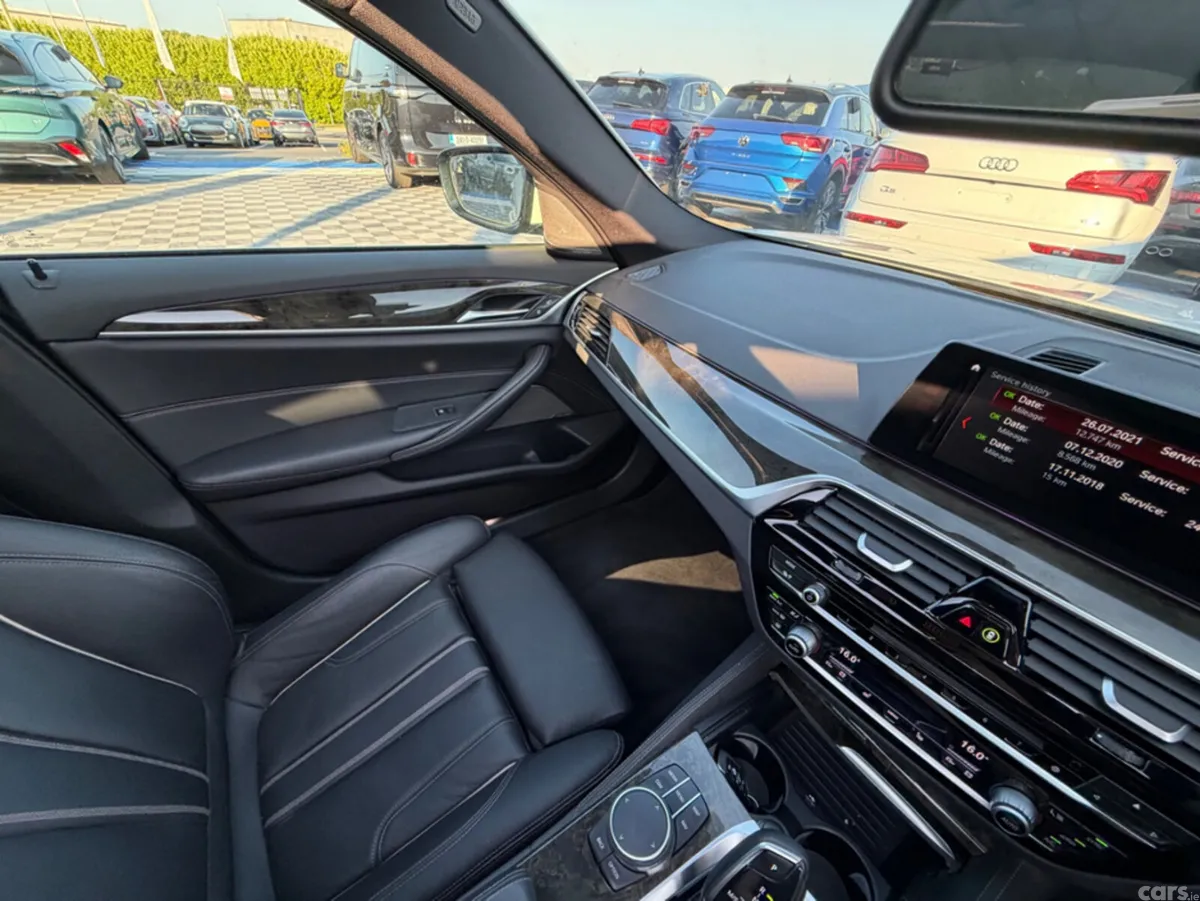 BMW 5-Series Saloon, Petrol Plug-in Hybrid, 2018, White