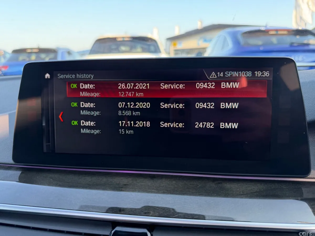 BMW 5-Series Saloon, Petrol Plug-in Hybrid, 2018, White