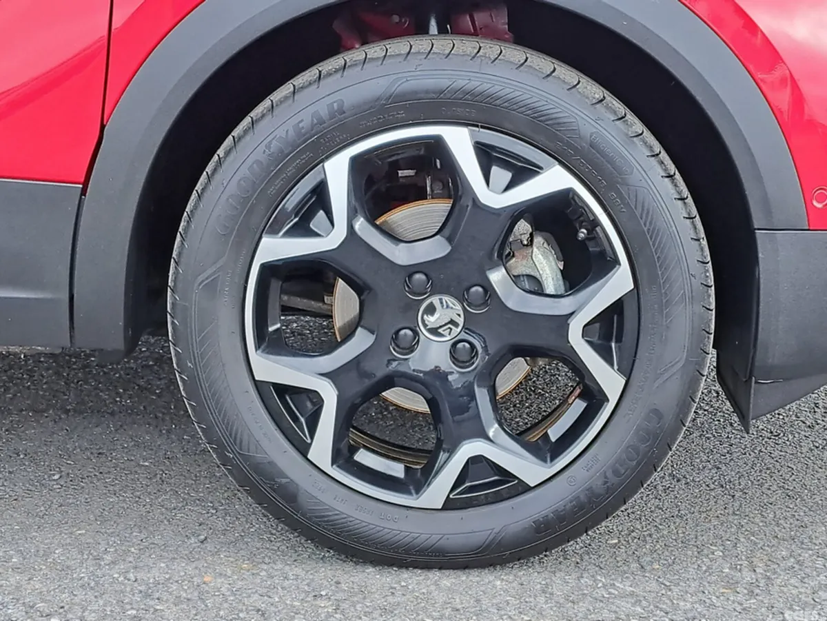 Opel Mokka SUV, Petrol, 2023, Red