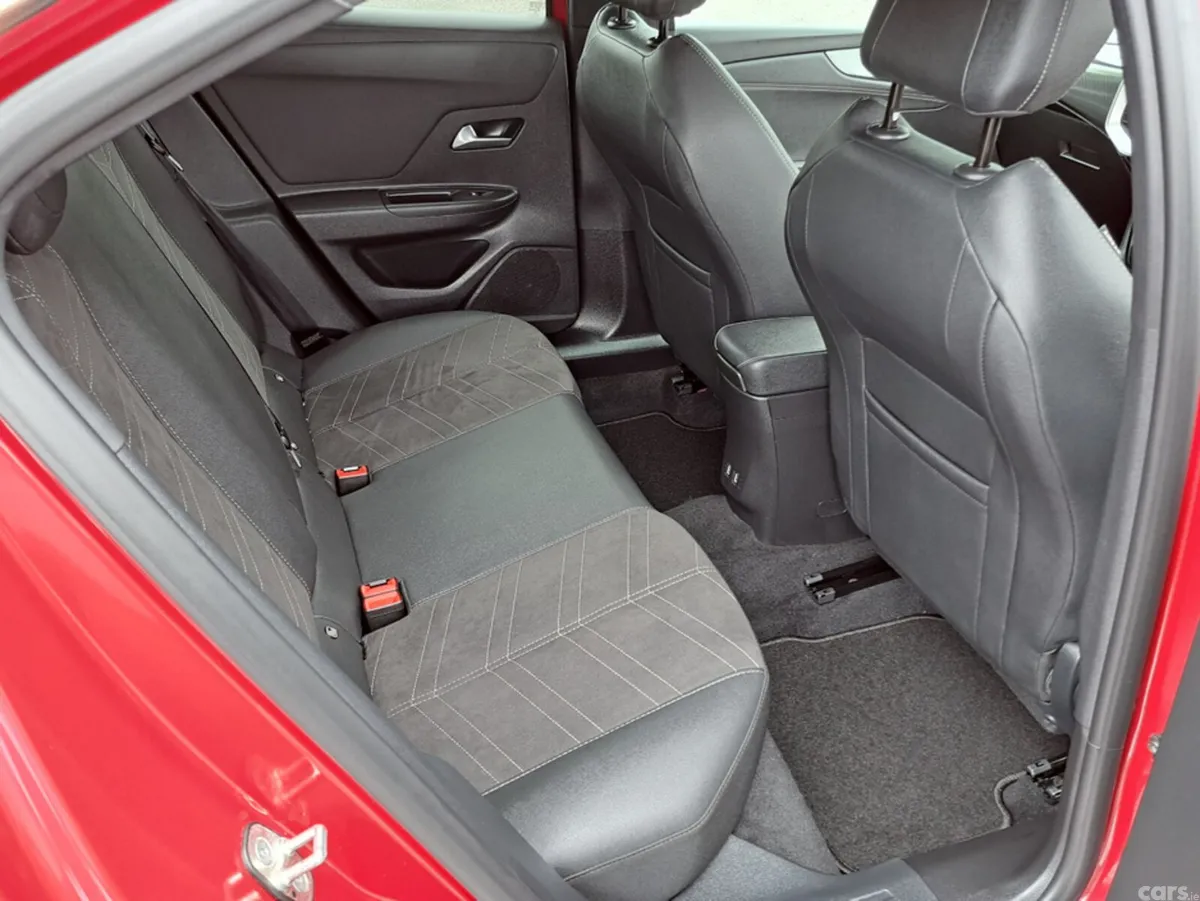 Opel Mokka SUV, Petrol, 2023, Red