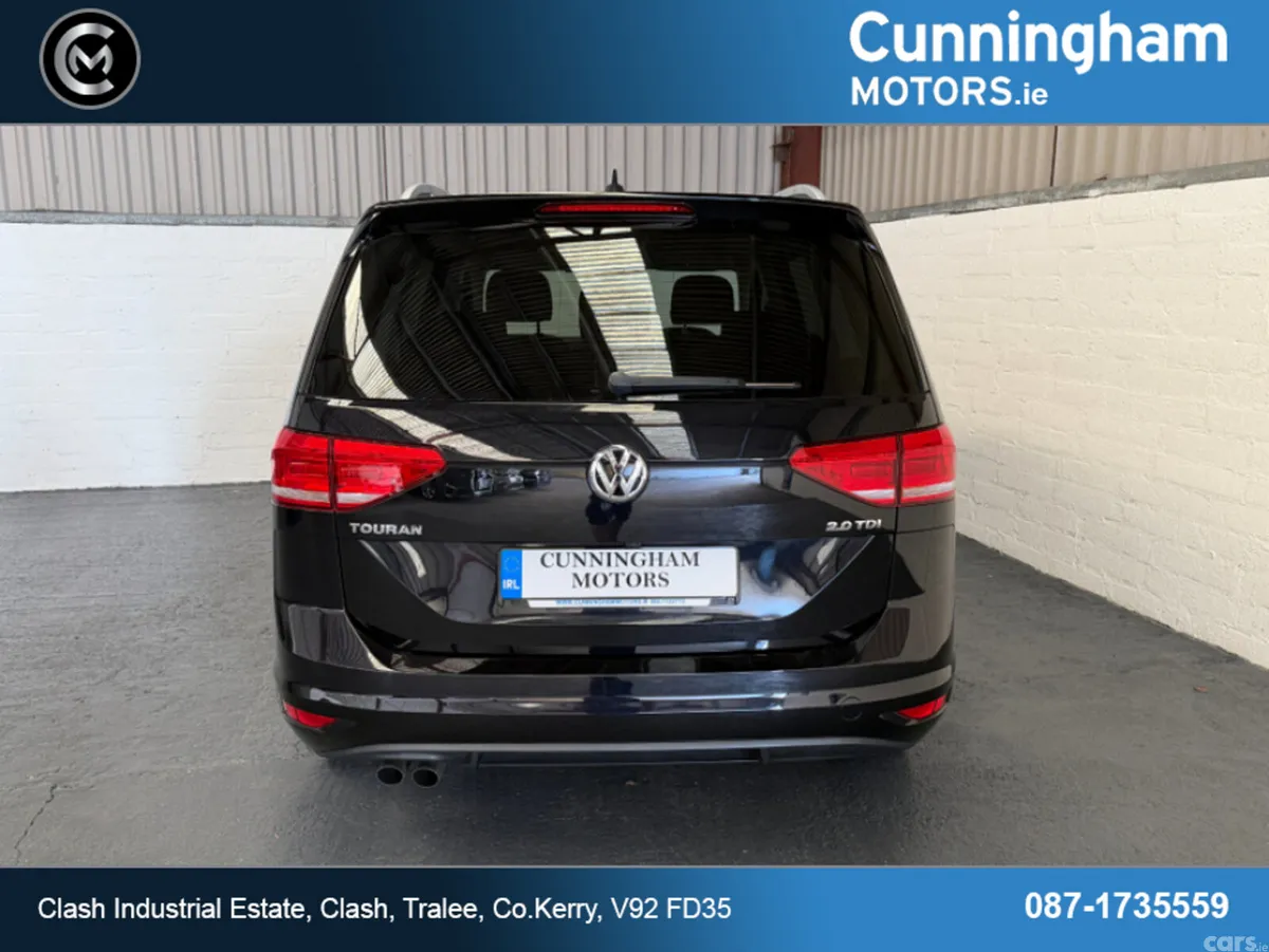 Volkswagen Touran MPV, Diesel, 2020, Black