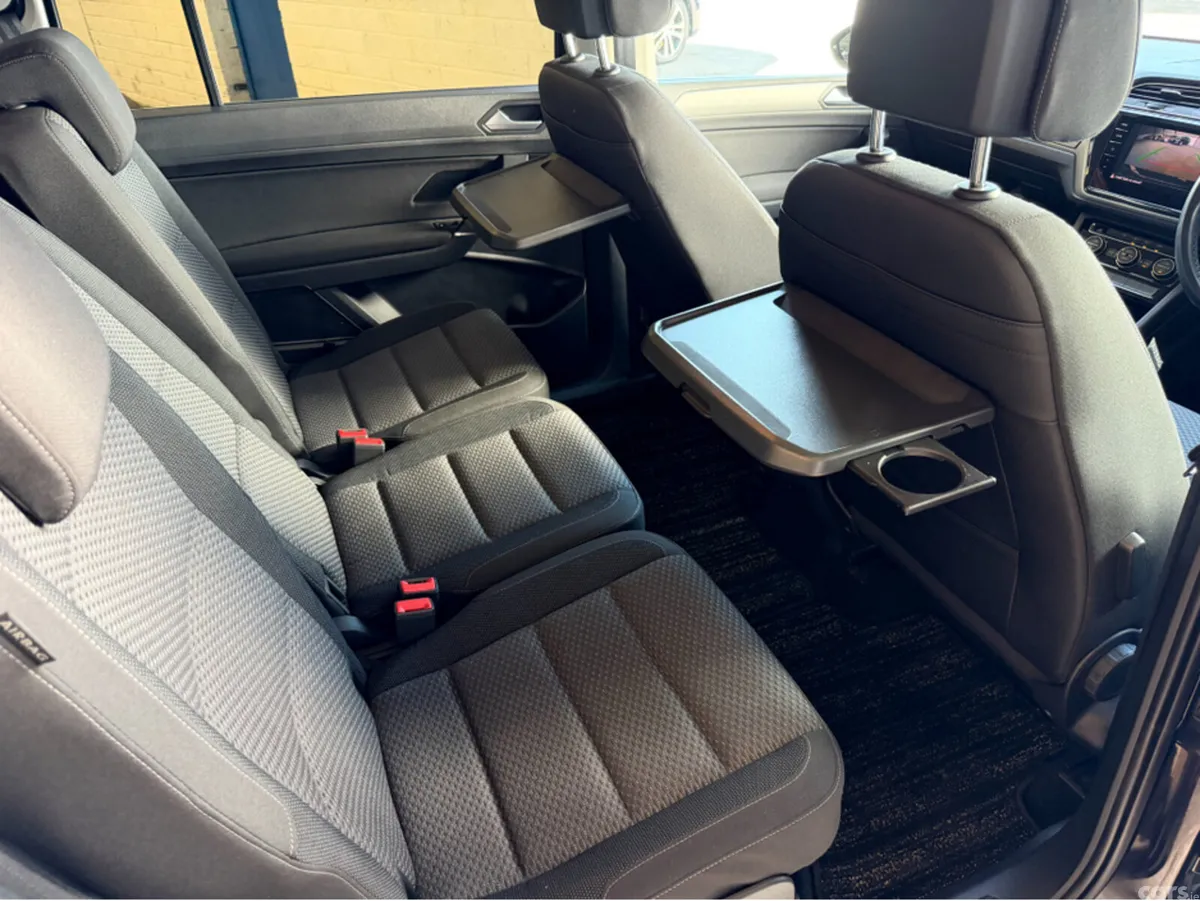 Volkswagen Touran MPV, Diesel, 2020, Black
