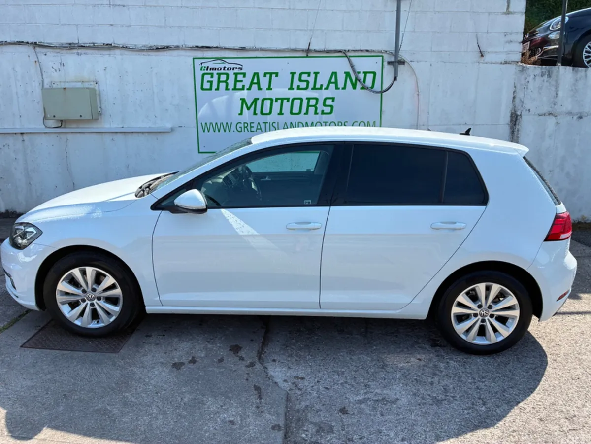 Volkswagen Golf Hatchback, Petrol, 2018, White