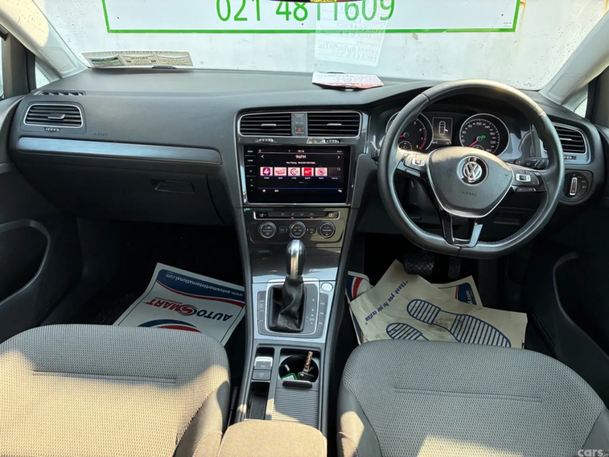 Volkswagen Golf Hatchback, Petrol, 2018, White