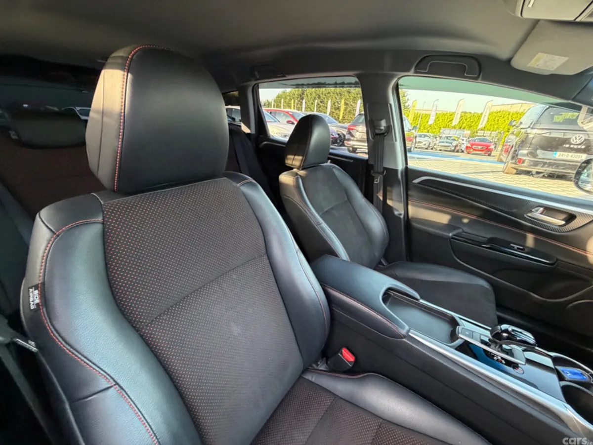 Honda Jade Estate, Petrol Hybrid, 2020, Black