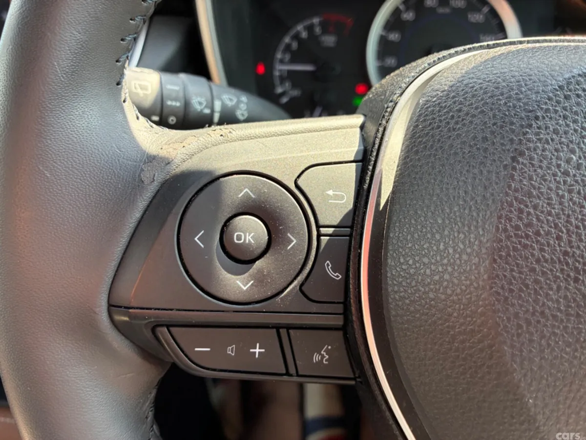 Toyota Corolla Hatchback, Petrol Hybrid, 2019, White