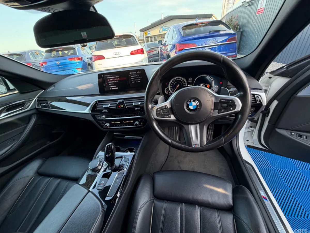 BMW 5-Series Saloon, Petrol Plug-in Hybrid, 2017, White