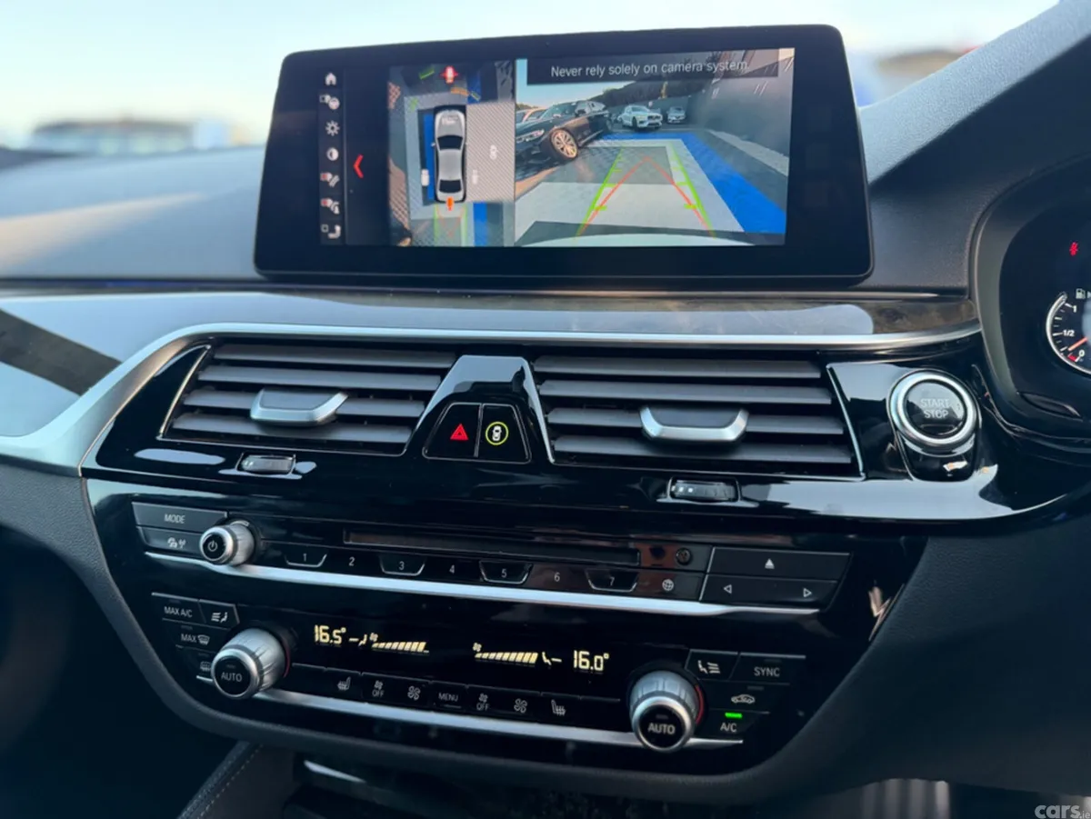 BMW 5-Series Saloon, Petrol Plug-in Hybrid, 2017, White