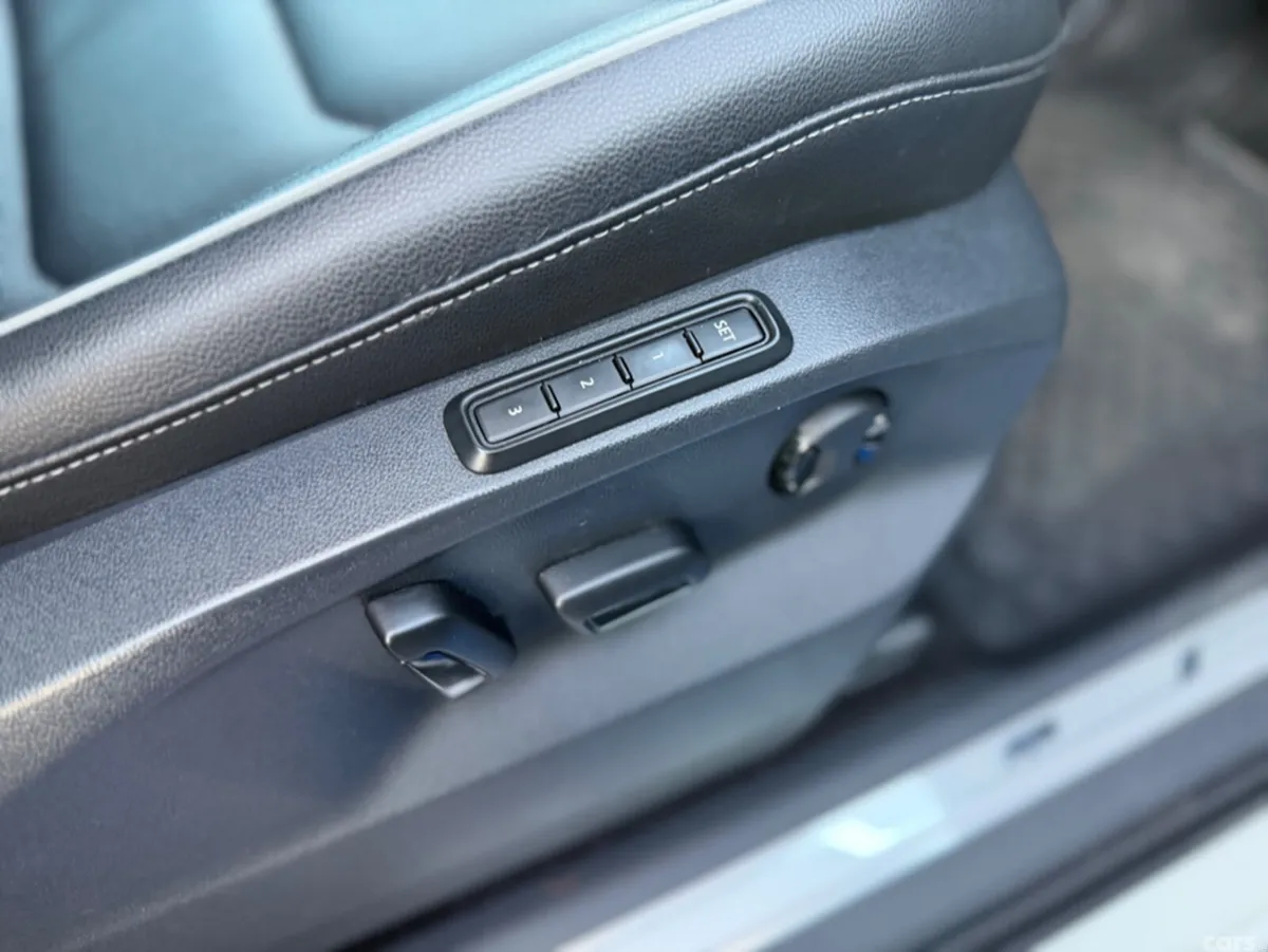 Volkswagen Tiguan SUV, Diesel, 2019, White