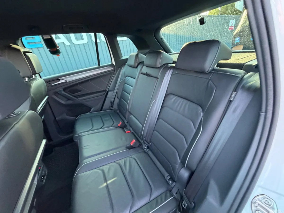 Volkswagen Tiguan SUV, Diesel, 2019, White