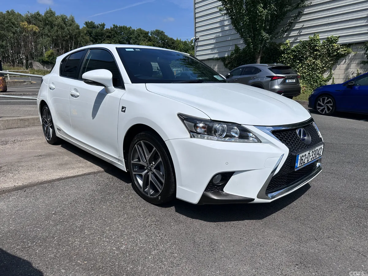 Lexus CT Hatchback, Petrol Hybrid, 2016, White