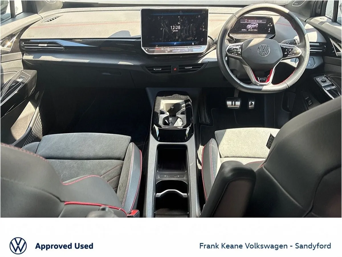 Volkswagen ID.4 Estate, Electric, 2027, Black